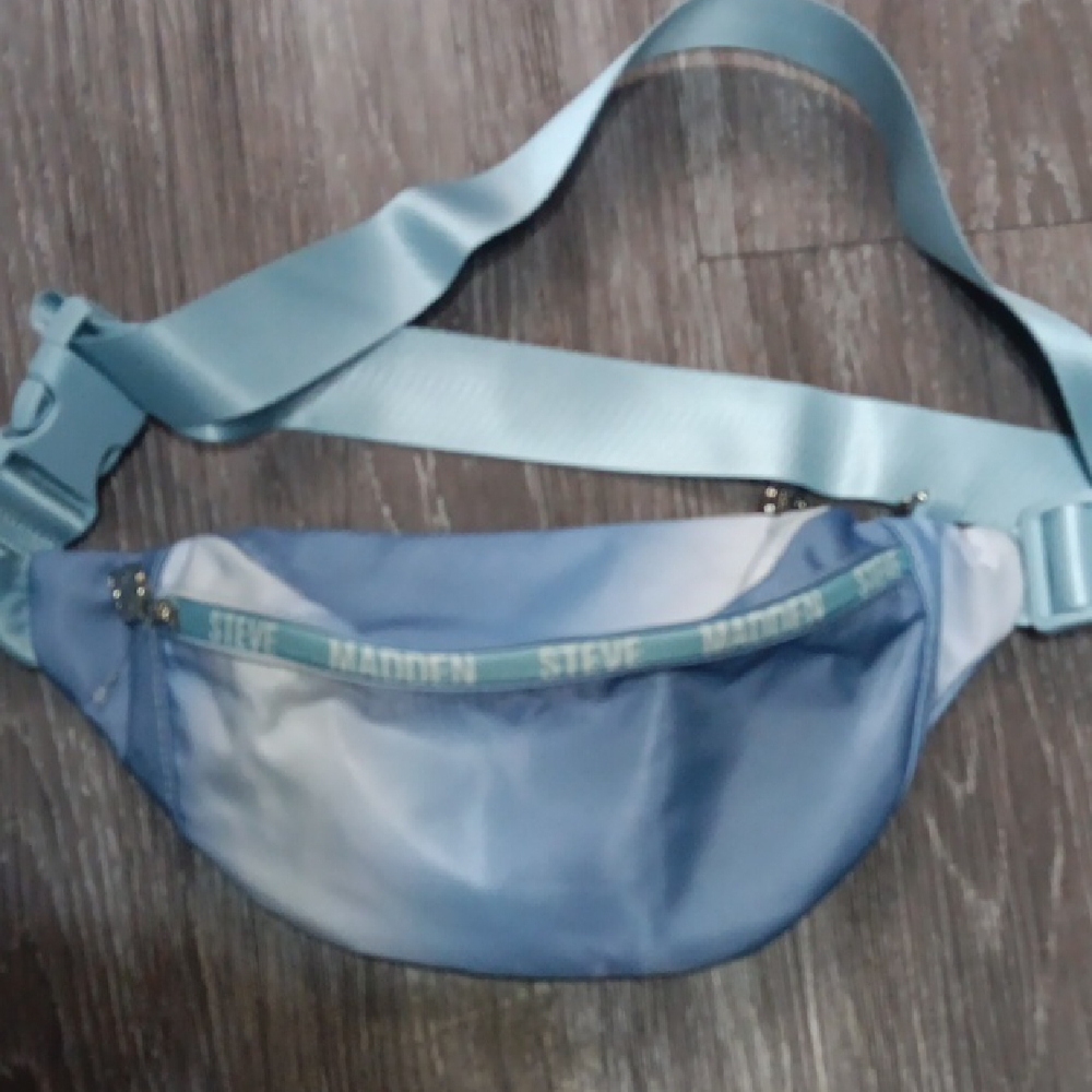 Steve Madden Light Blue Belt Bag Fanny Pack